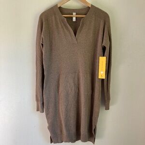 New Lolë women’s Mara dress